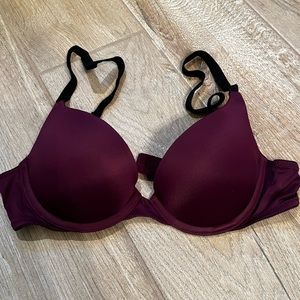 PINK Victoria’s Secret push up bra